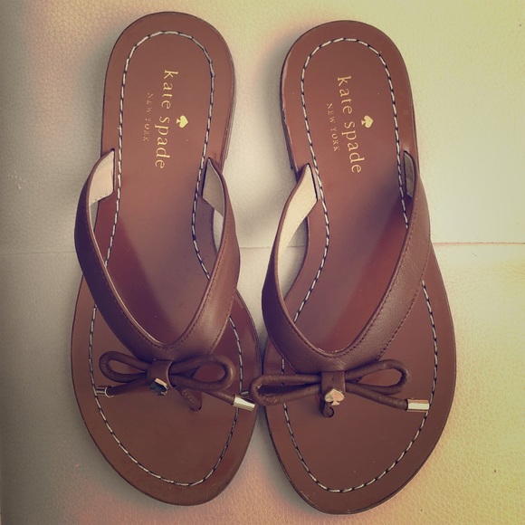 kate spade Shoes - ♠️ Kate Spade thong sandals ♠️ Size 5